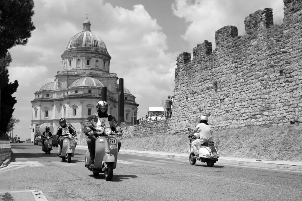 moto d'epoca a todi