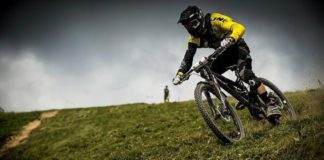 mountain bike a pedalata assistita