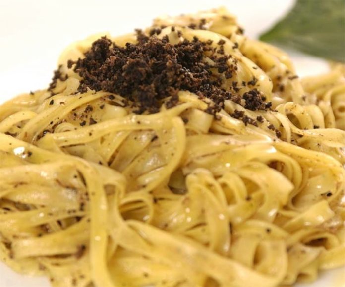 tagliatelle al tartufo