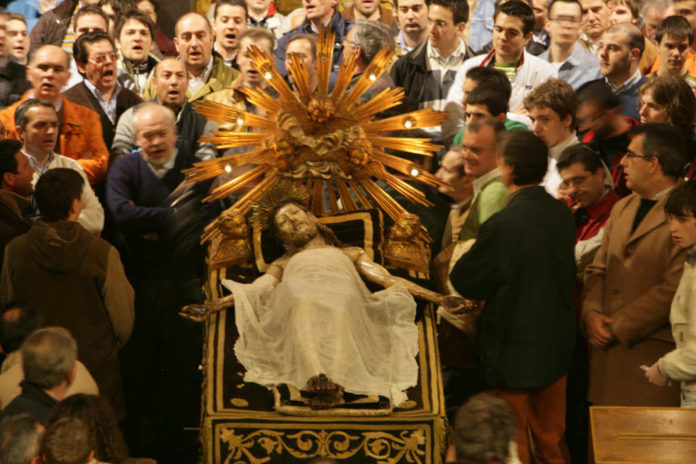 Processione del Cristo morto a Gubbbio