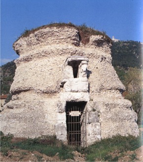 mausoleo gubbio