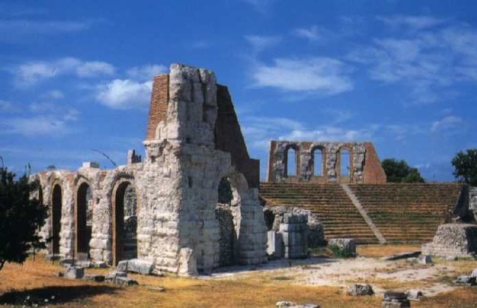 teatro romano a gubbio