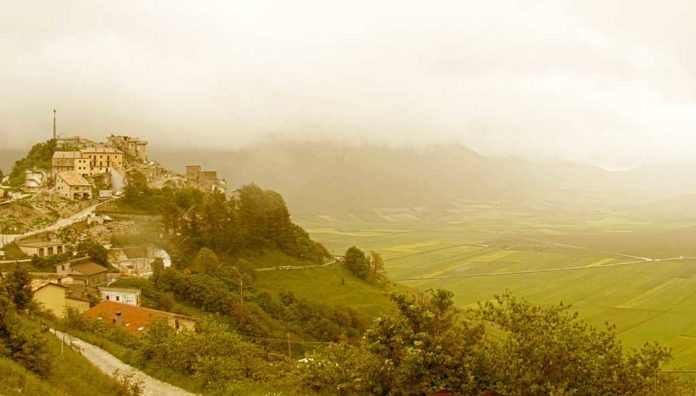 castelluccio-di-norcia webcam